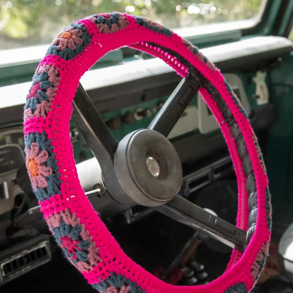 NATURAL LIFE: CROCHET STEERING WHEEL COVER - Picture 10 of 17